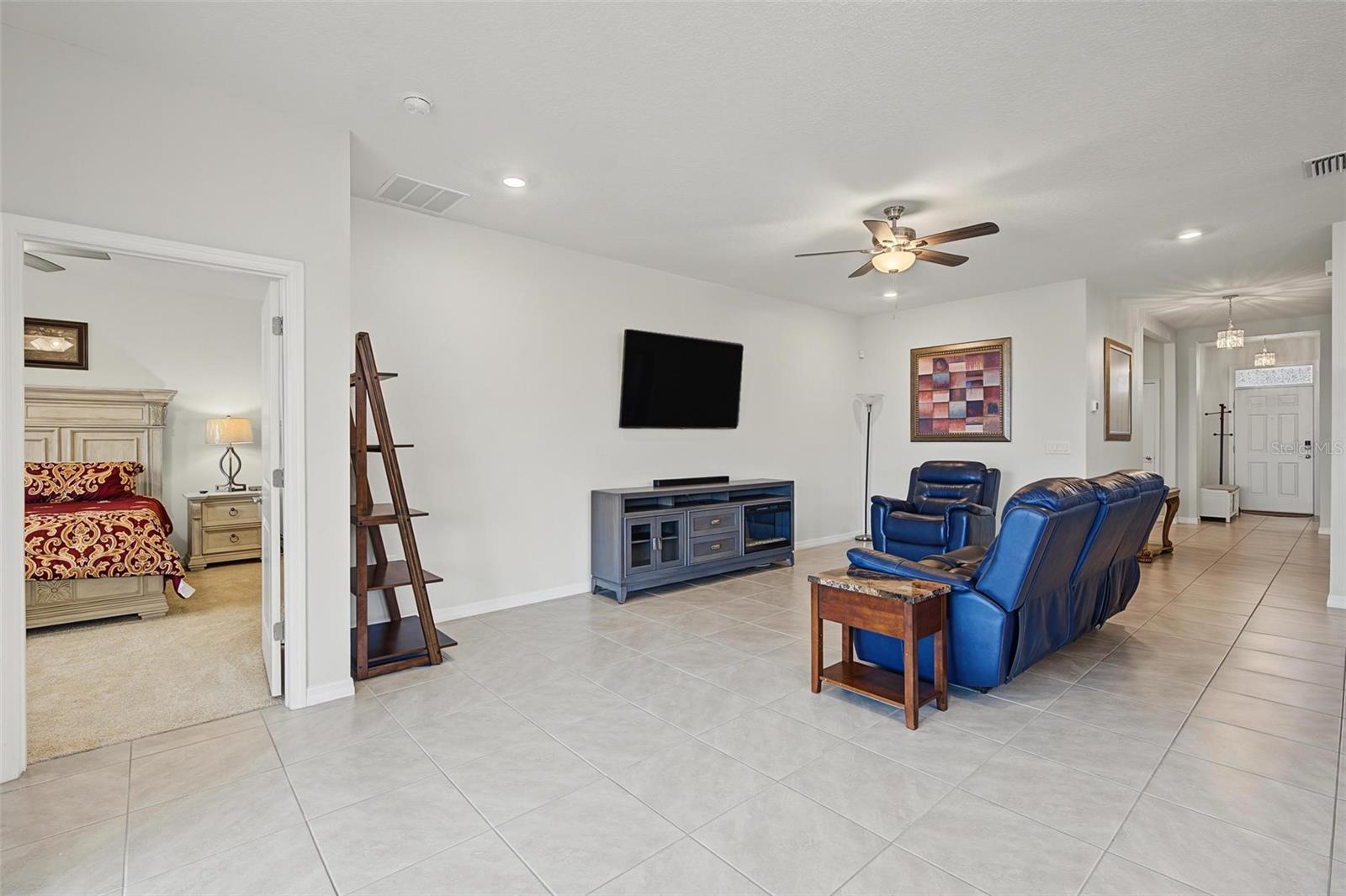 13338 WATERLEAF GARDEN CIR