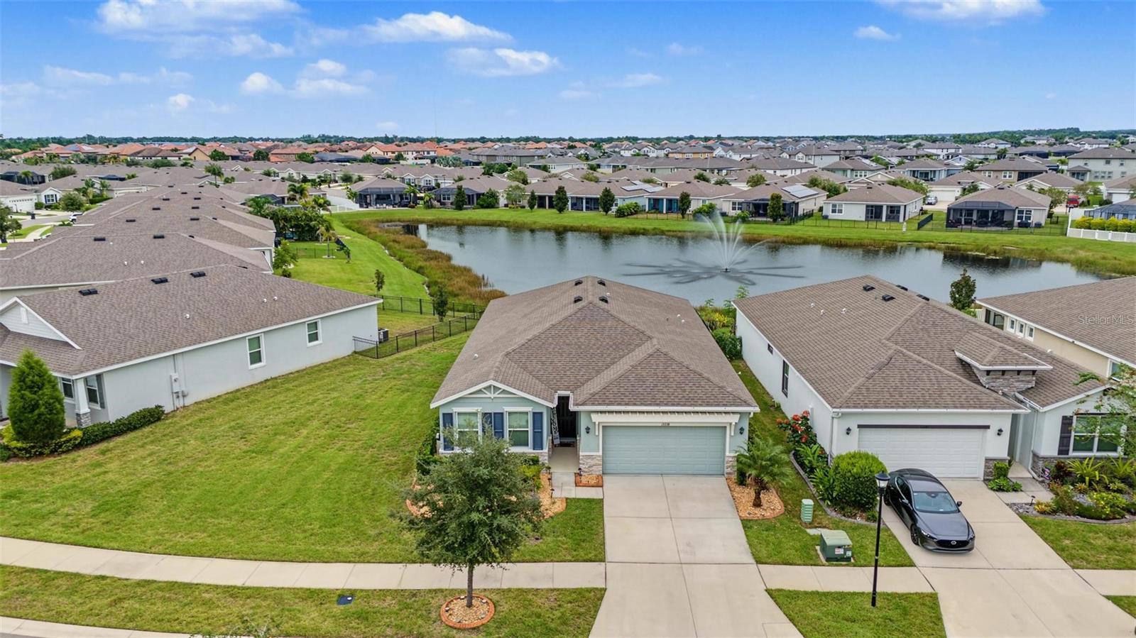 13338 WATERLEAF GARDEN CIR