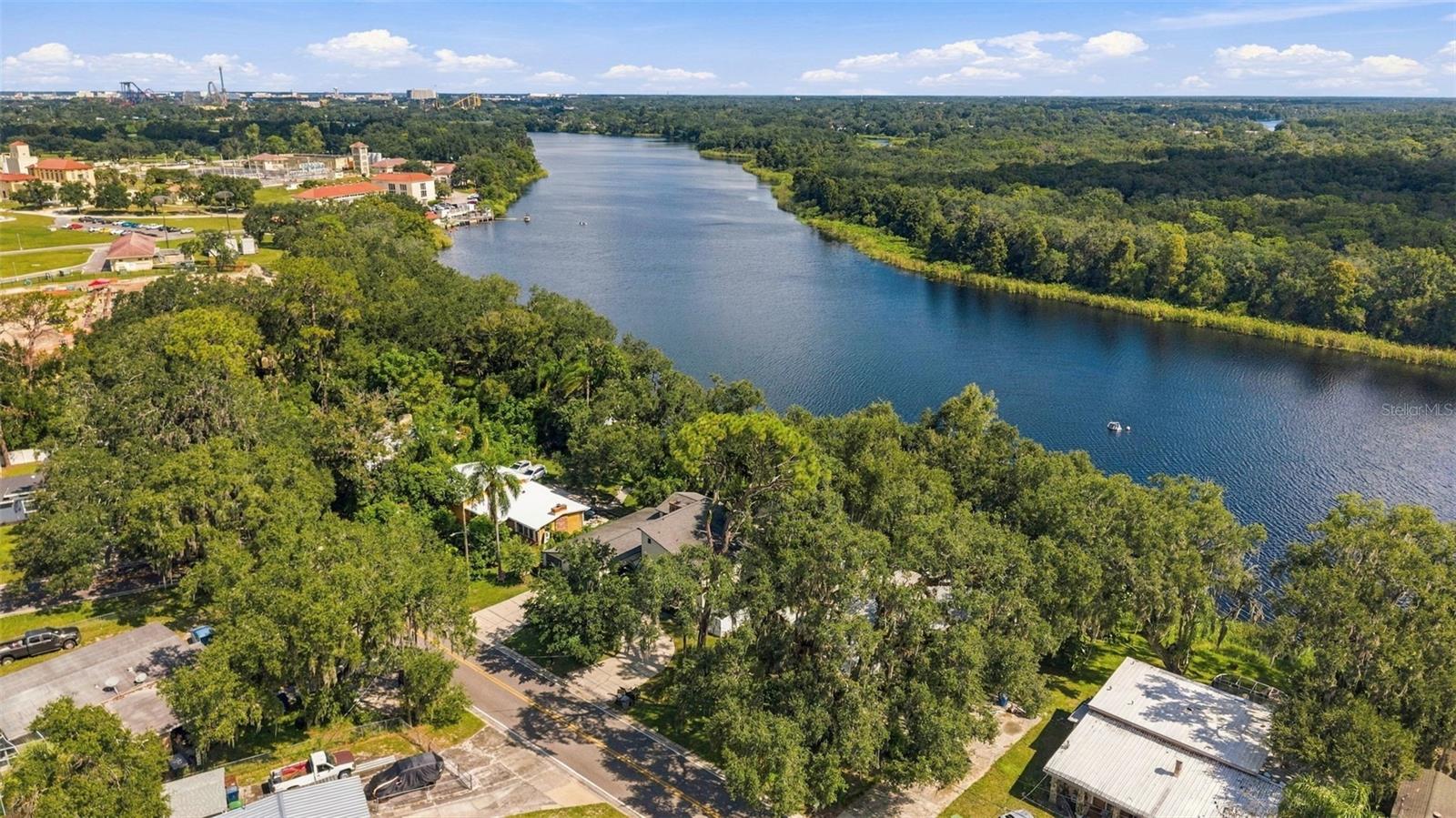 3006 RIVER GROVE DR