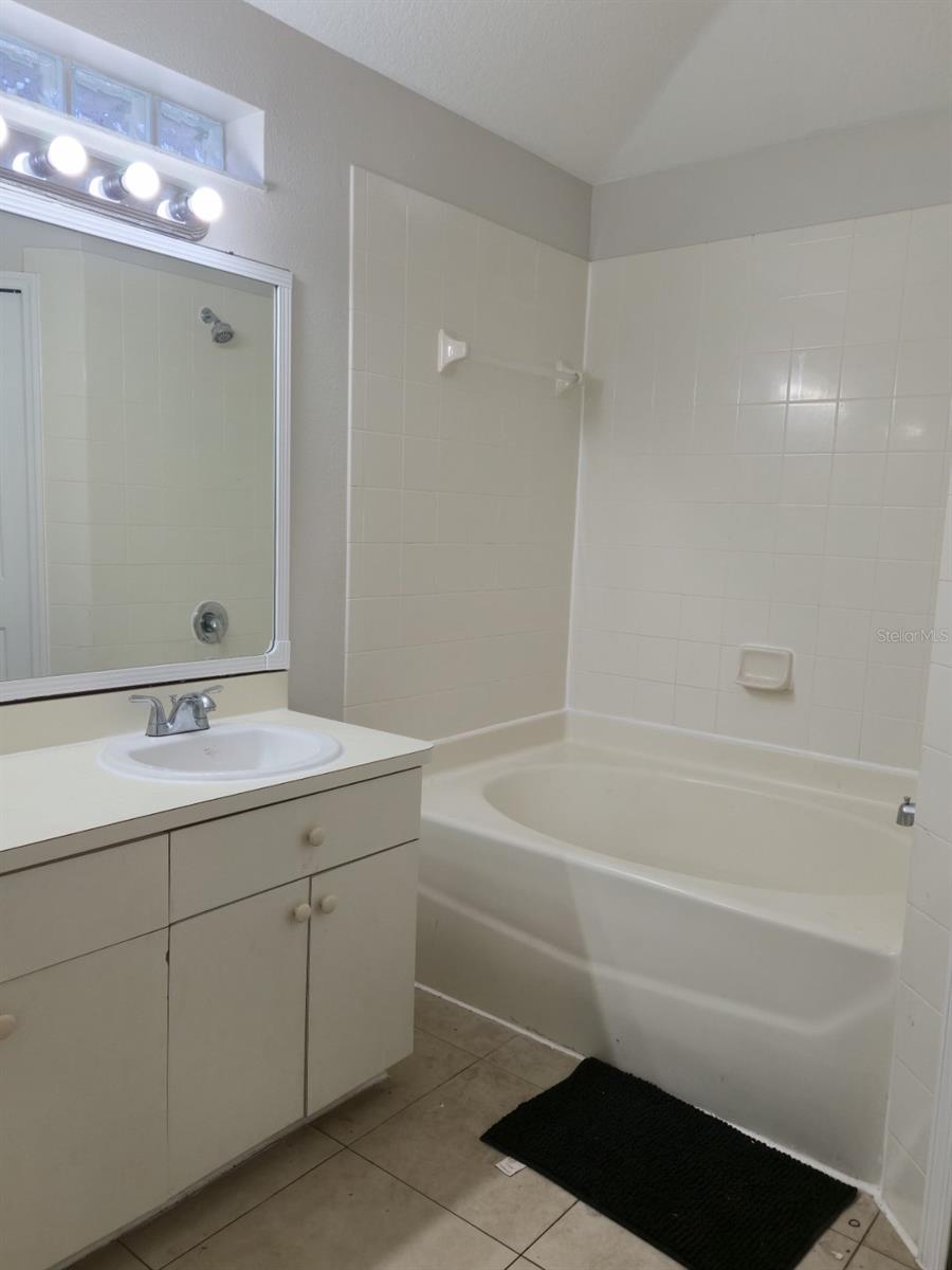 11125 LAKE TAHOE DR