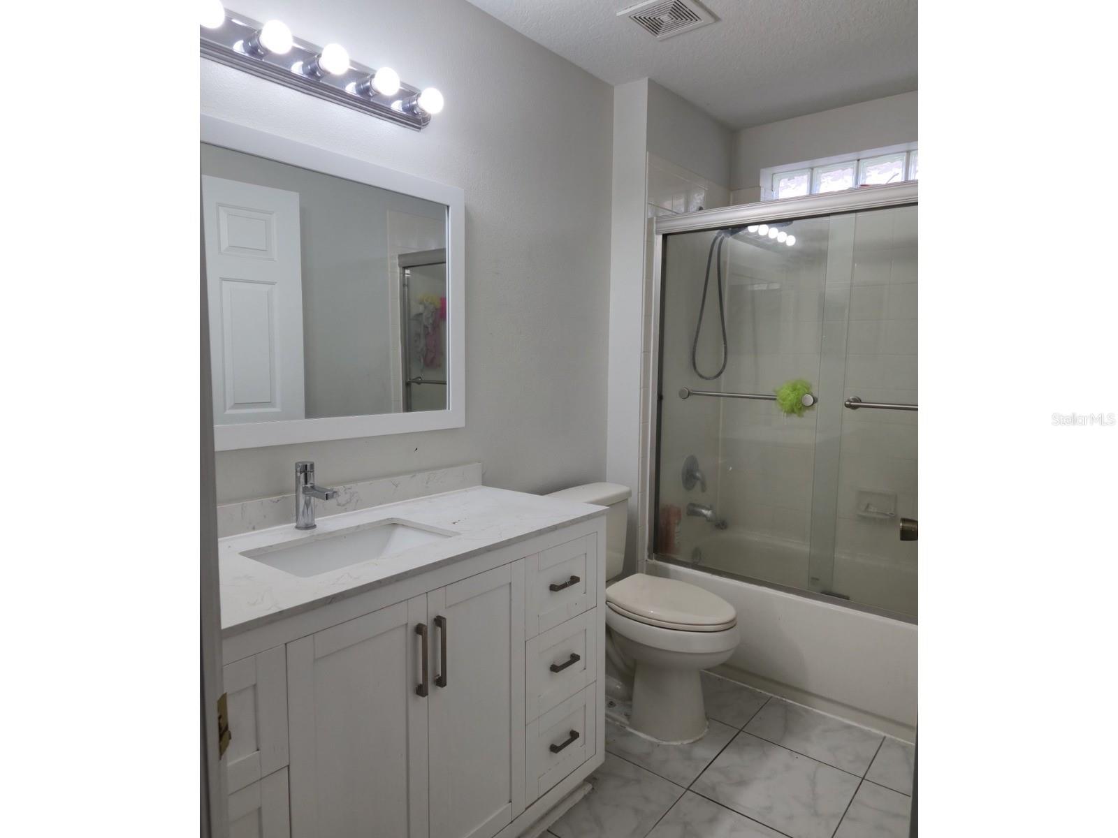 11125 LAKE TAHOE DR