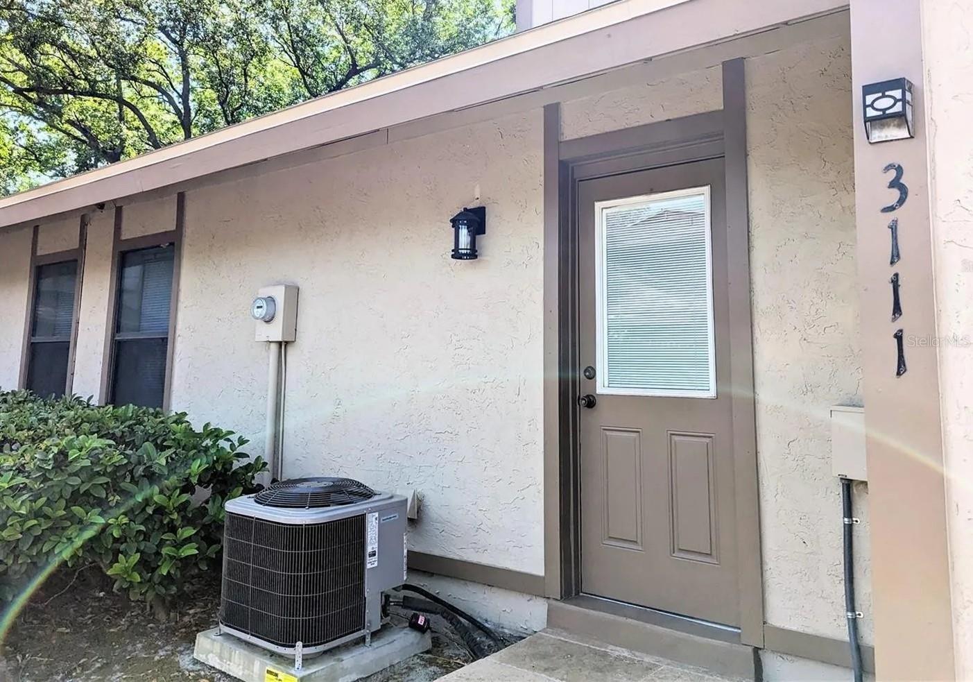 3111 CREEKGLEN CT