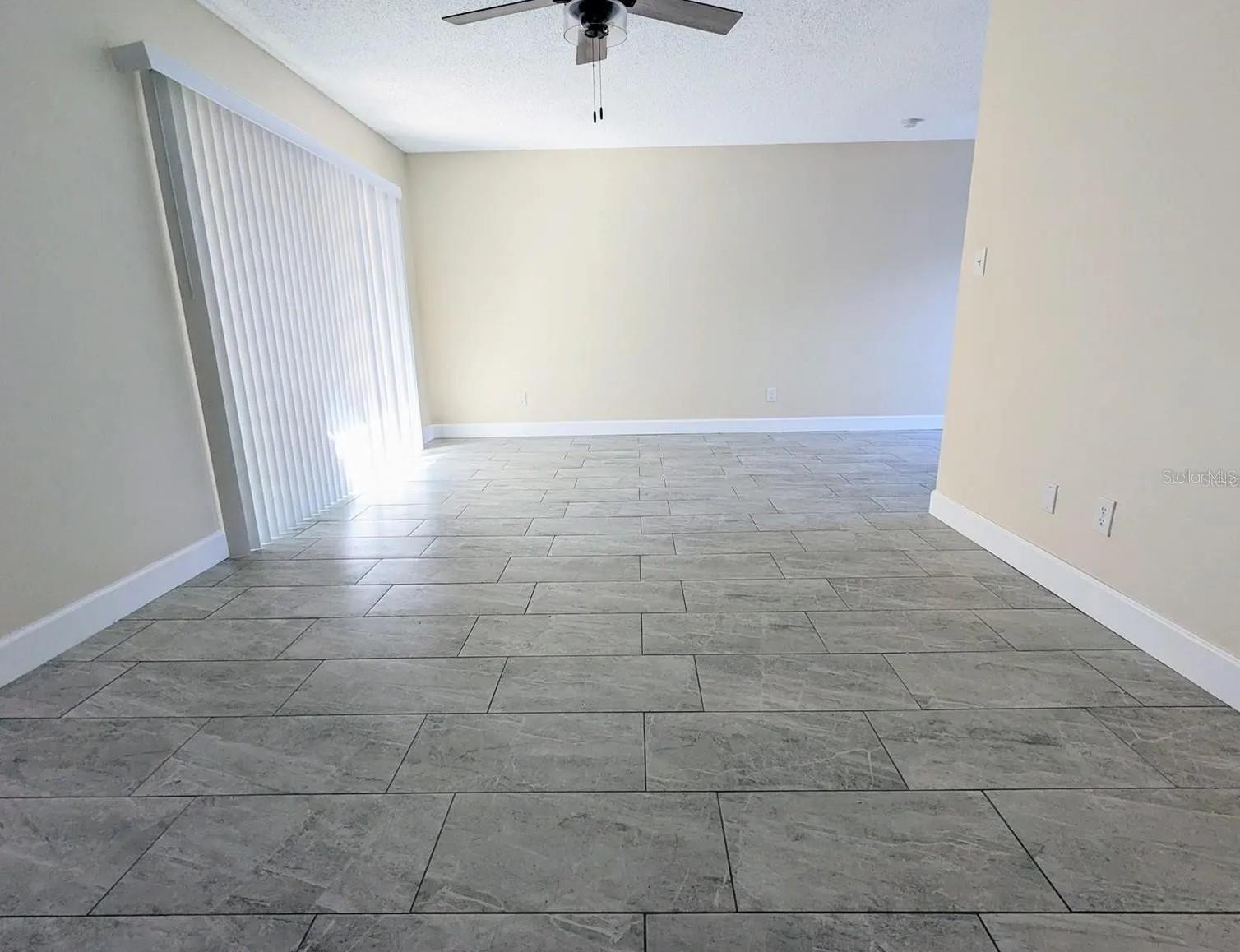 3111 CREEKGLEN CT
