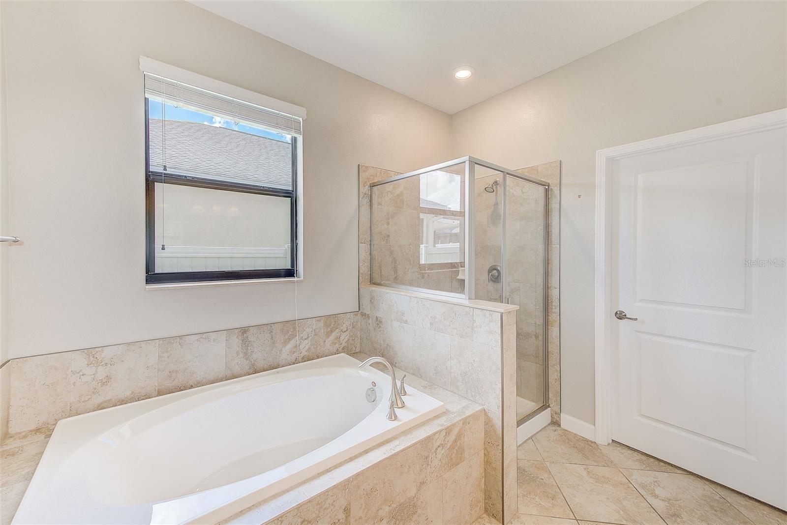 8121 SEQUESTER LOOP