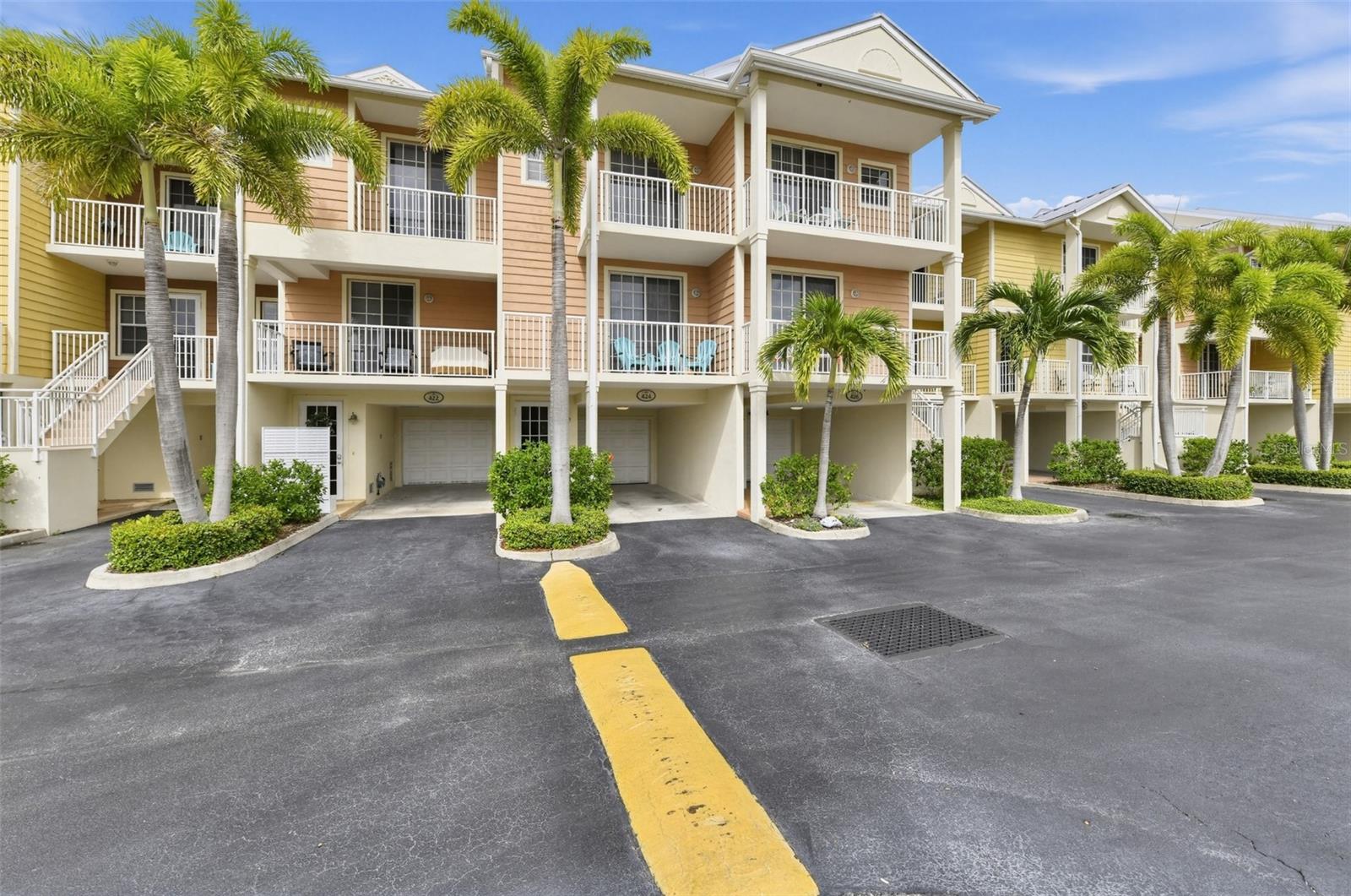 424 BAHIA BEACH BLVD