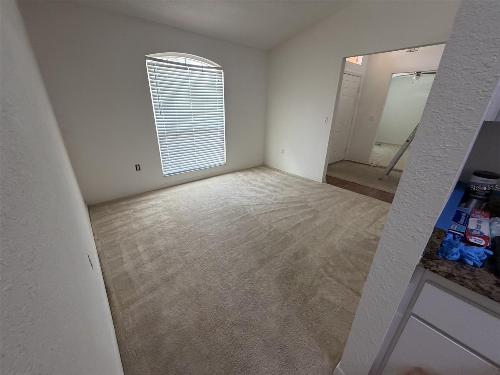 7002 SUMMIT CIR