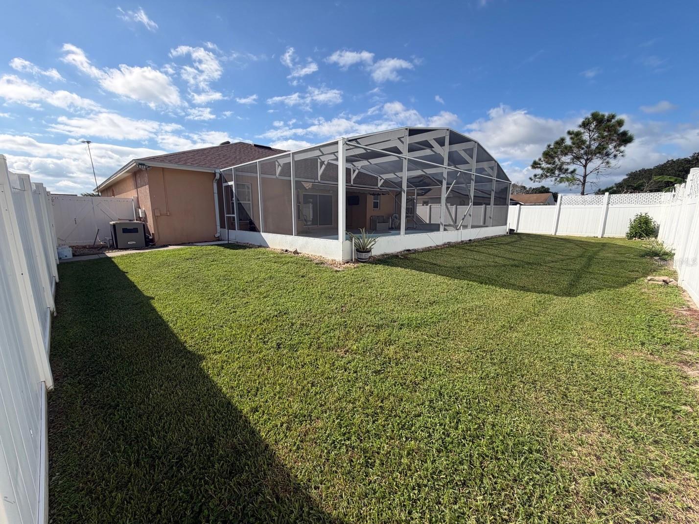 7002 SUMMIT CIR