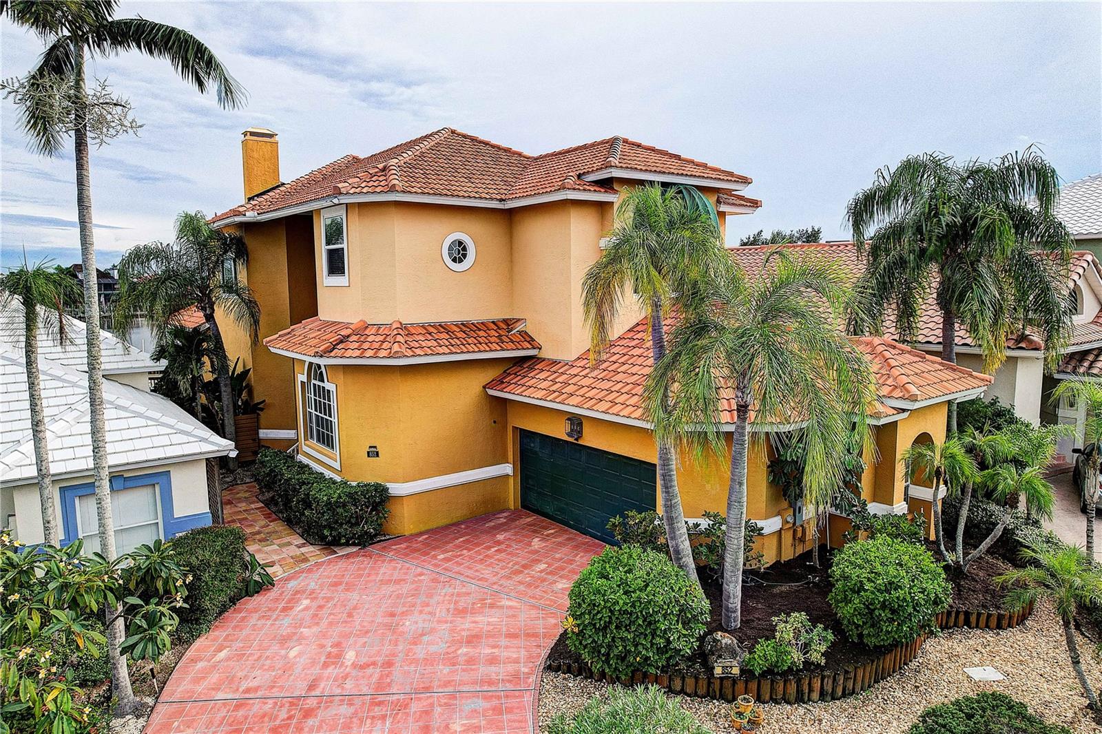 852 SYMPHONY ISLES BLVD