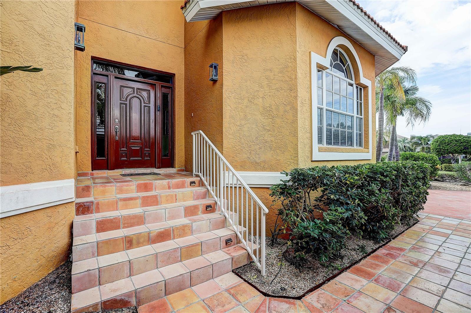 852 SYMPHONY ISLES BLVD