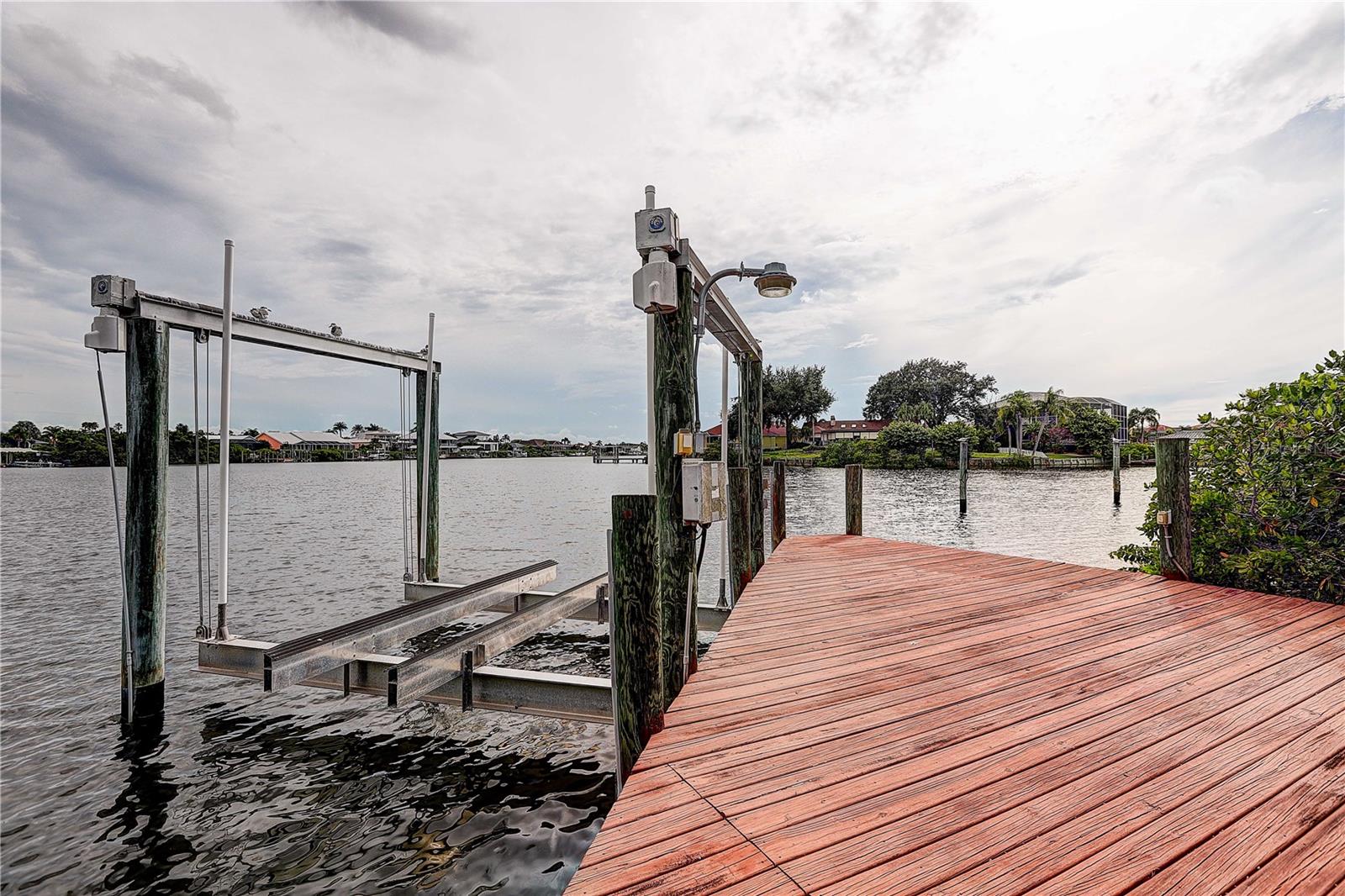 852 SYMPHONY ISLES BLVD