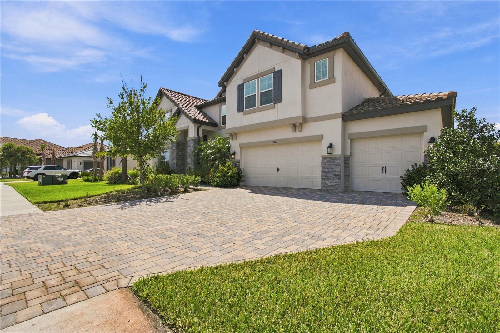 33212 KATELAND DR