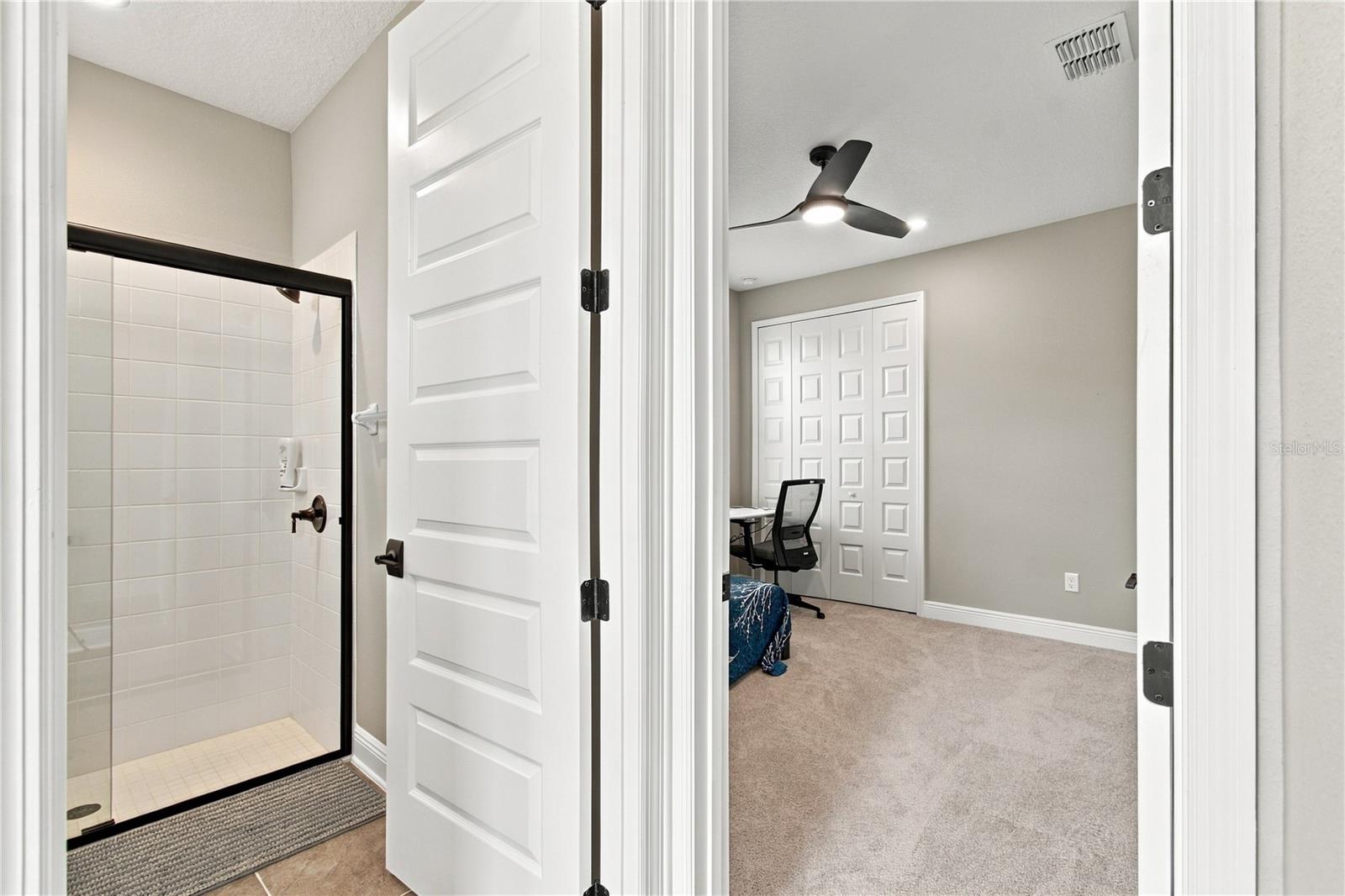 33212 KATELAND DR