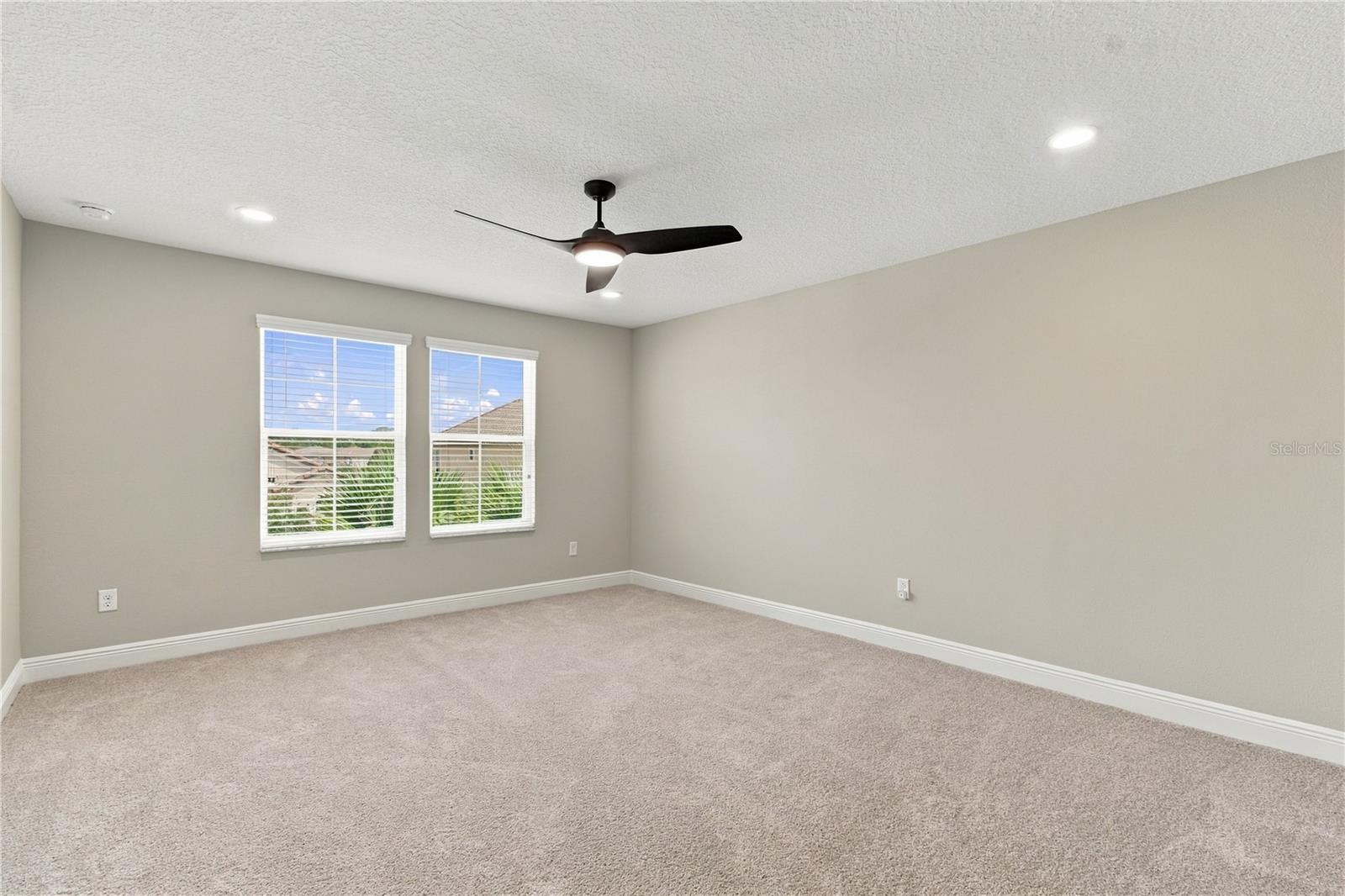 33212 KATELAND DR