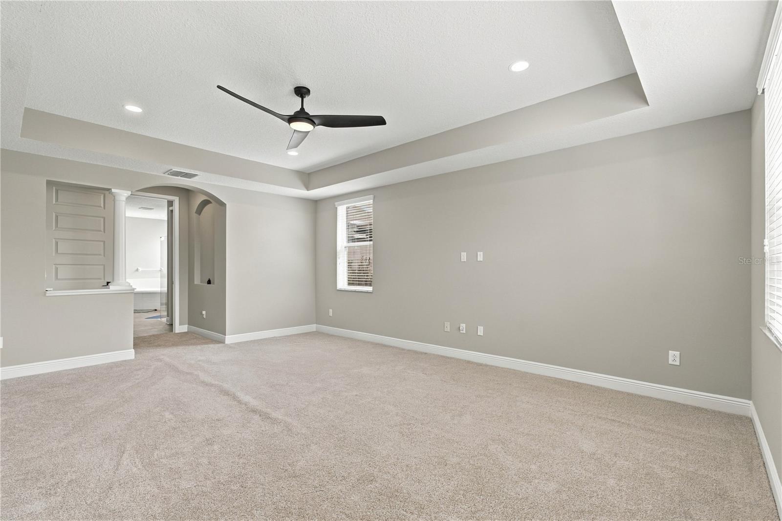 33212 KATELAND DR