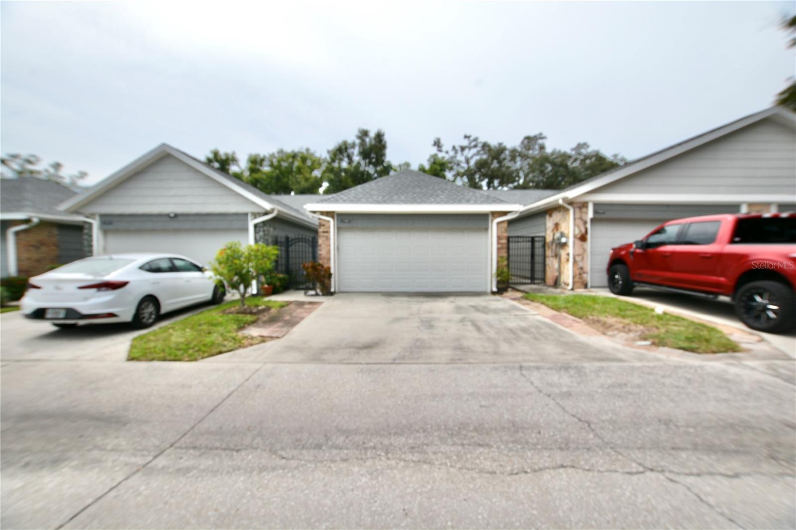 1762 Castle Rock Rd, Tampa