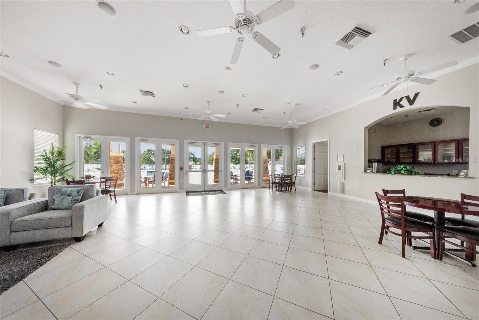 2939 WOOD POINTE DR