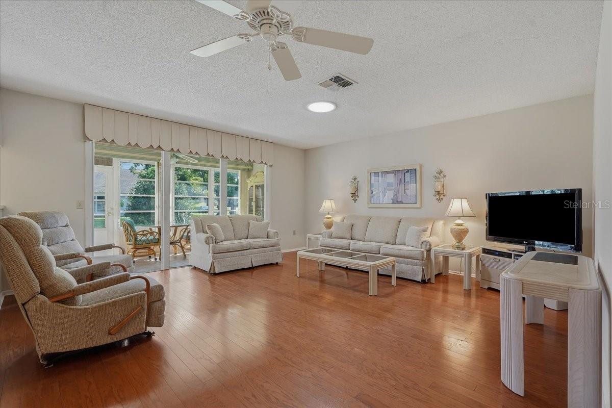 11508 ORLEANS LN