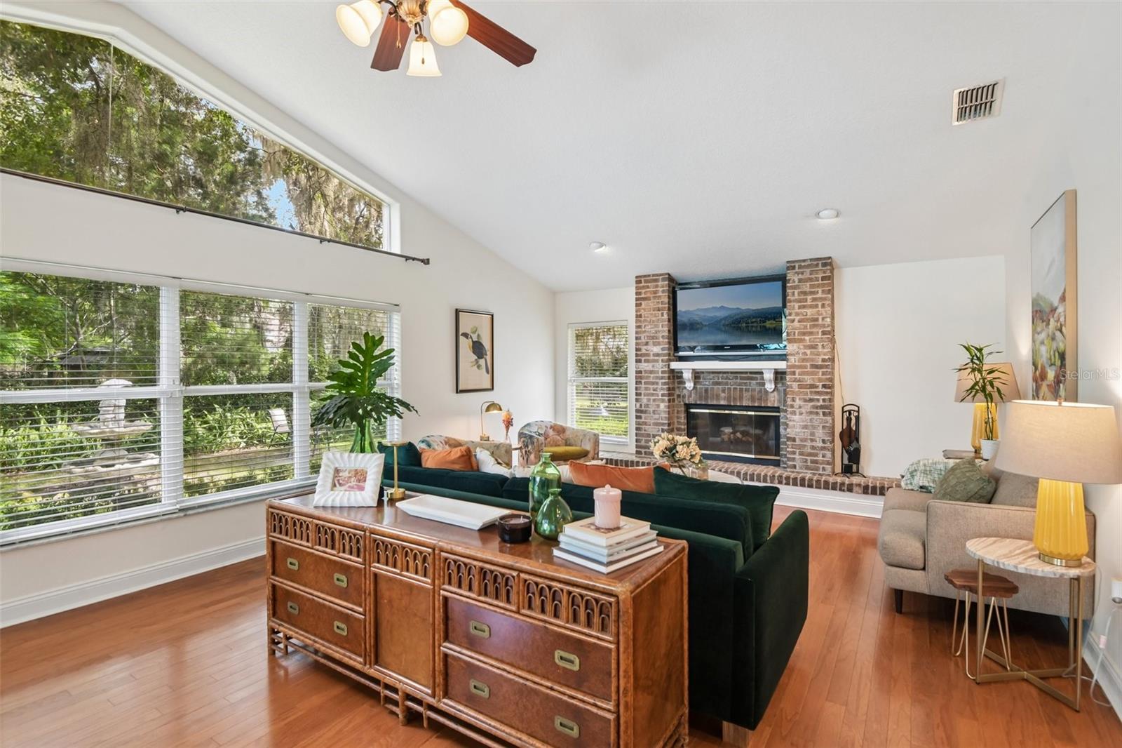3503 OAK CLUB CT