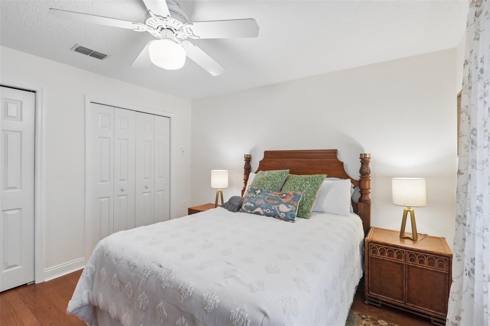 3503 OAK CLUB CT