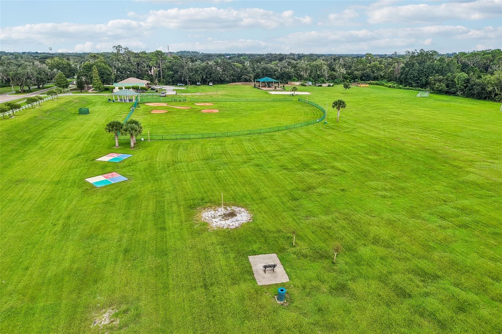 3503 OAK CLUB CT