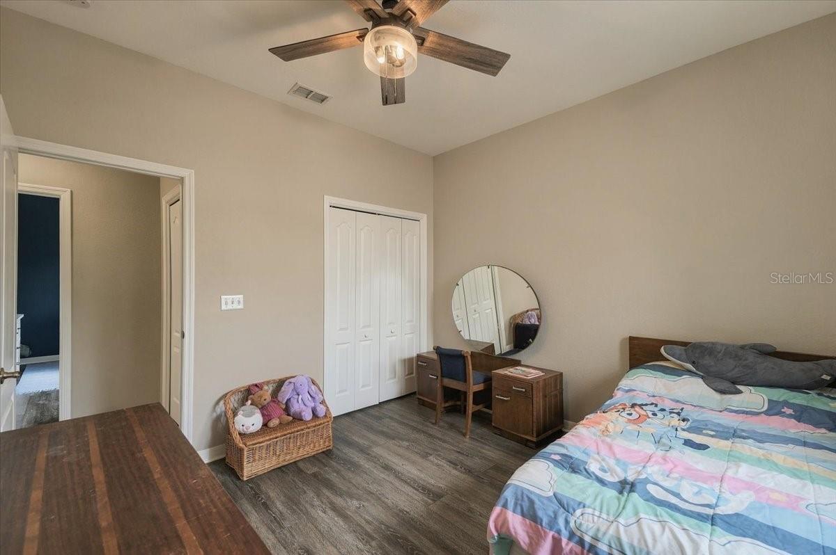 2929 FOREST HAMMOCK DR