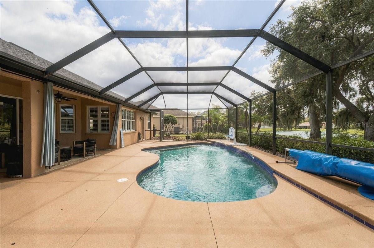 2929 FOREST HAMMOCK DR