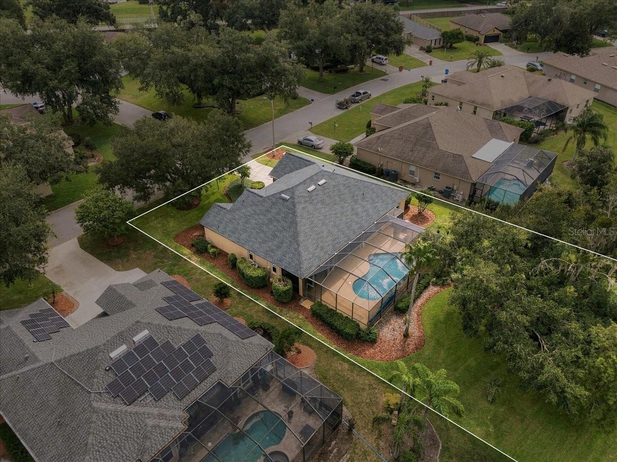 2929 FOREST HAMMOCK DR