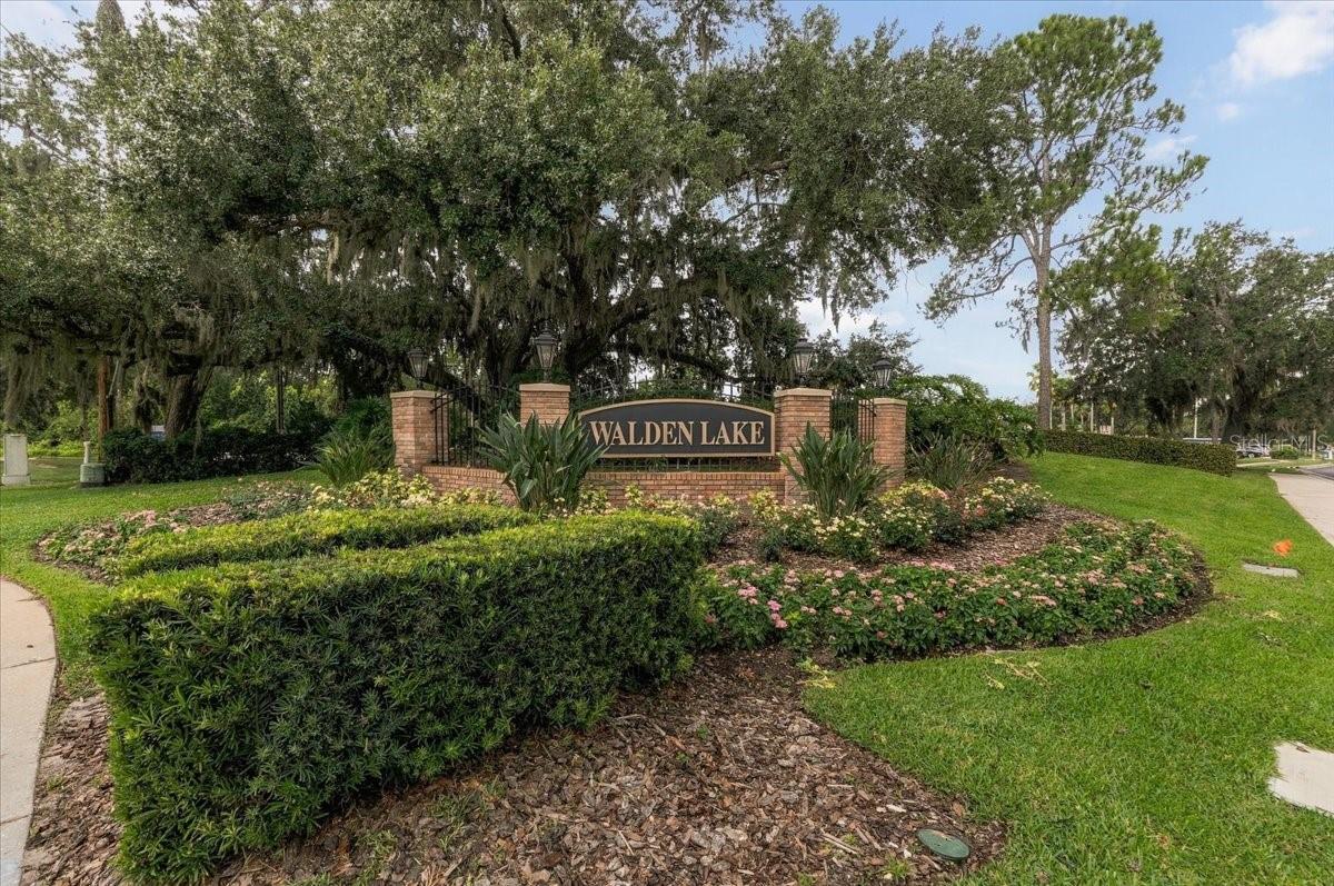 2929 FOREST HAMMOCK DR