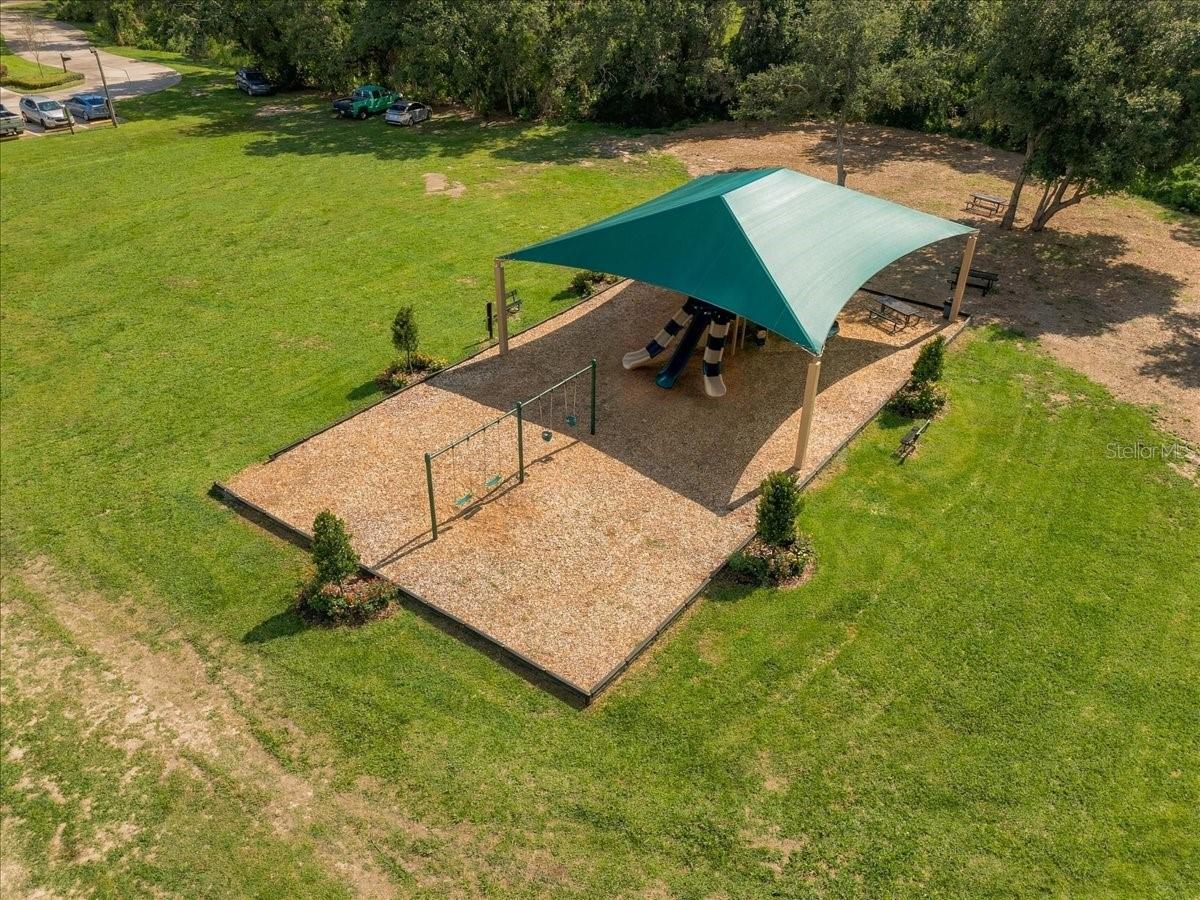 2929 FOREST HAMMOCK DR