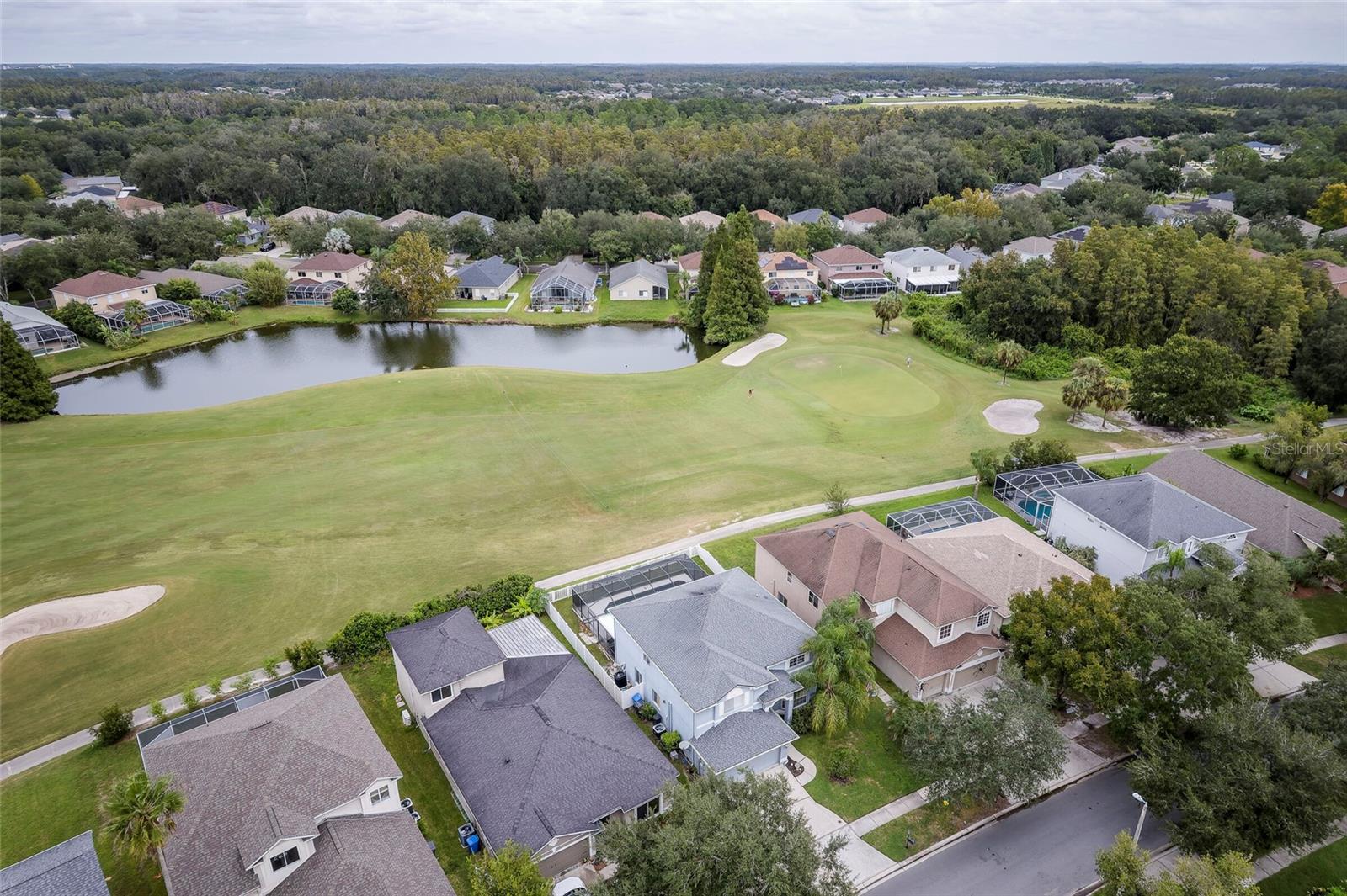 18182 SANDY POINTE DR
