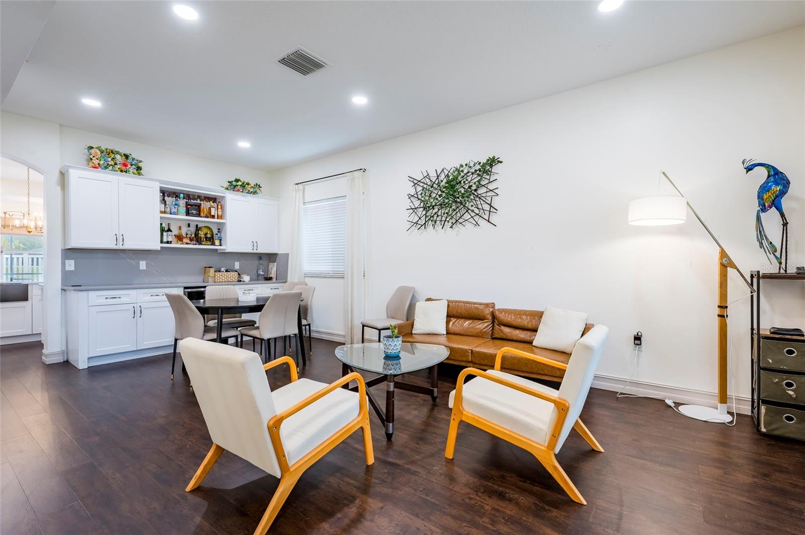 18182 SANDY POINTE DR