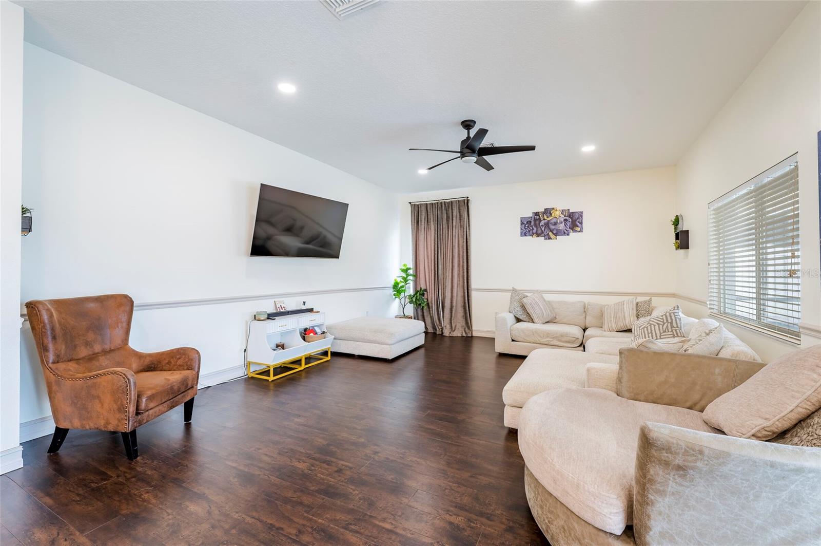18182 SANDY POINTE DR