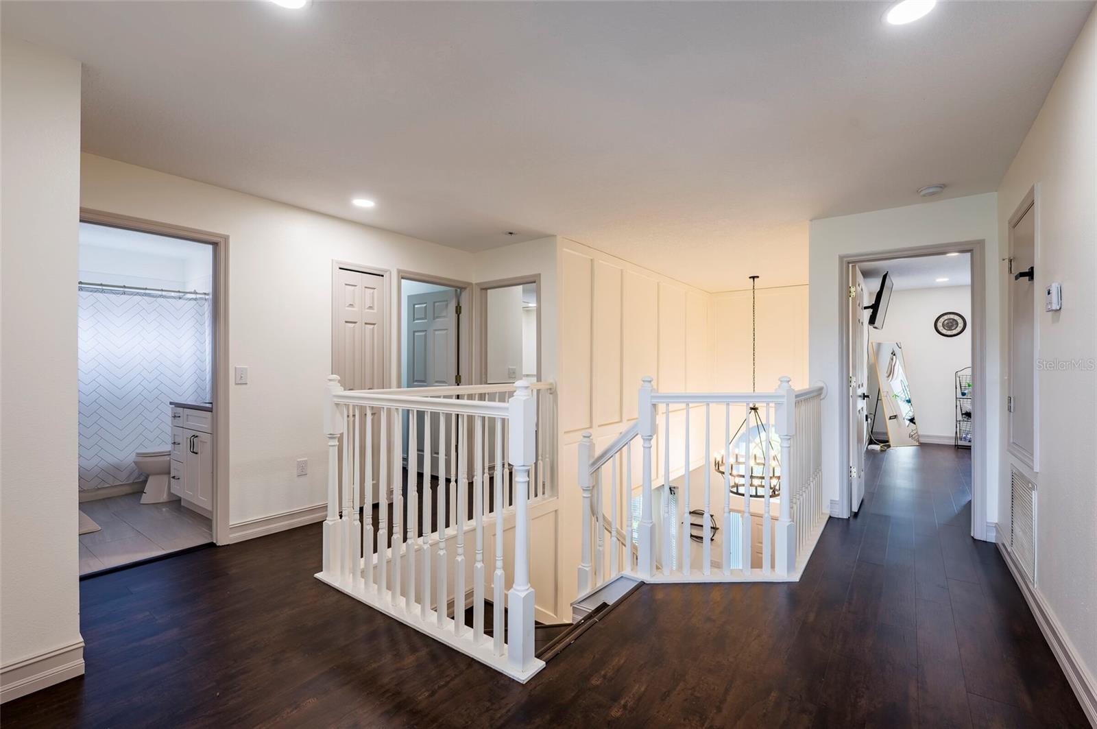 18182 SANDY POINTE DR