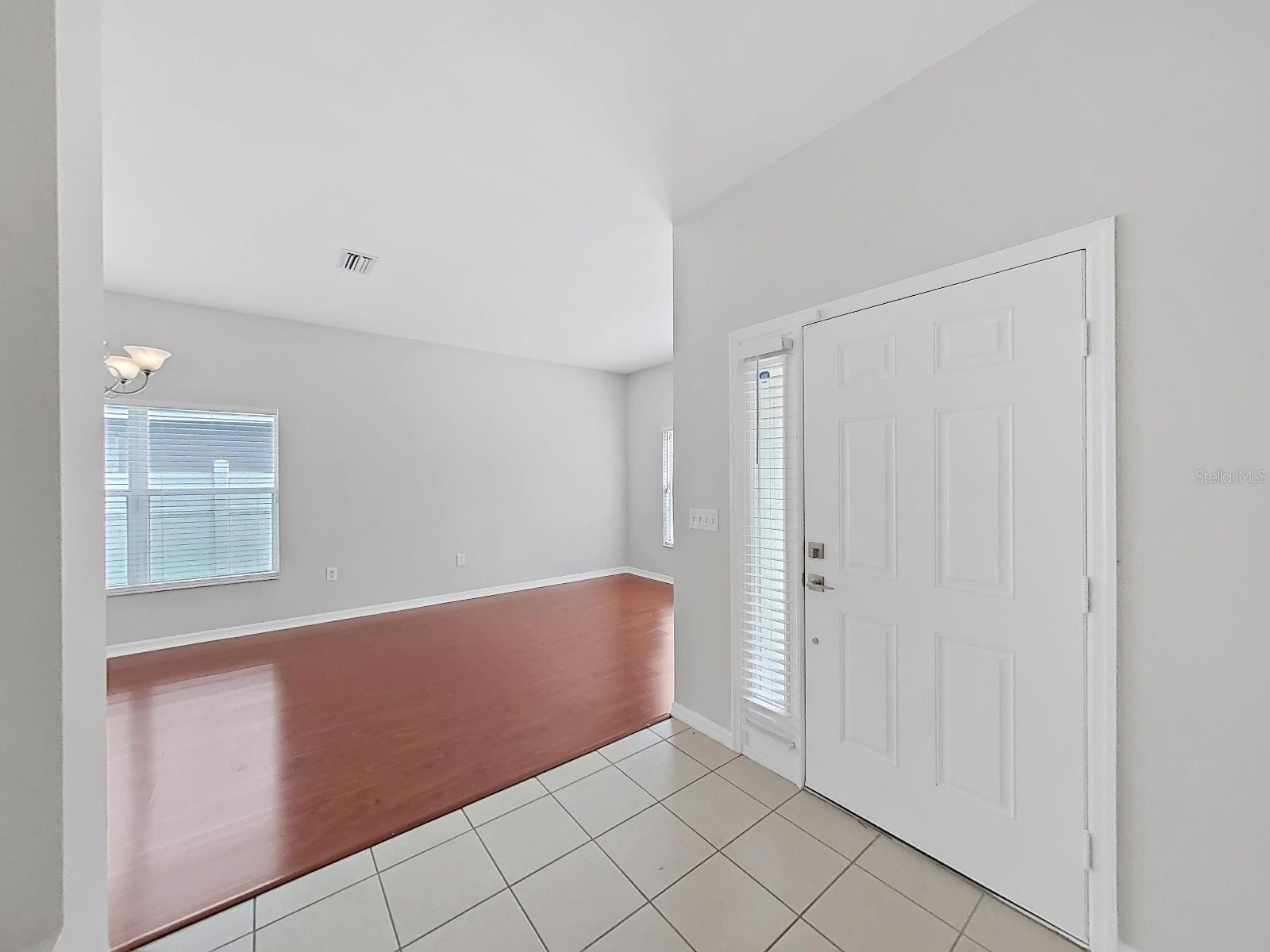 9541 CYPRESS HARBOR DR