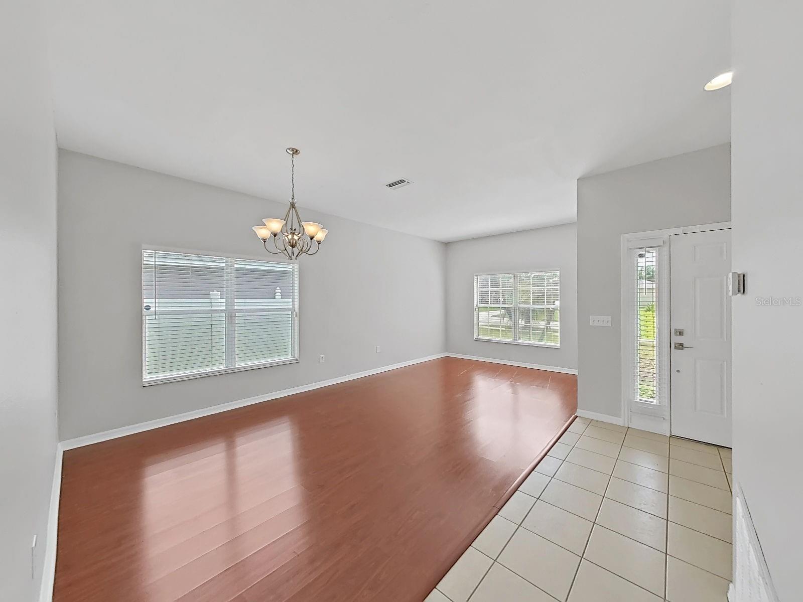 9541 CYPRESS HARBOR DR