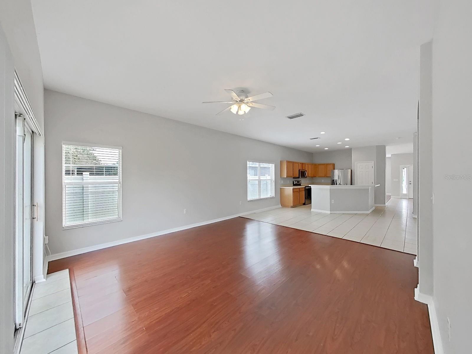 9541 CYPRESS HARBOR DR