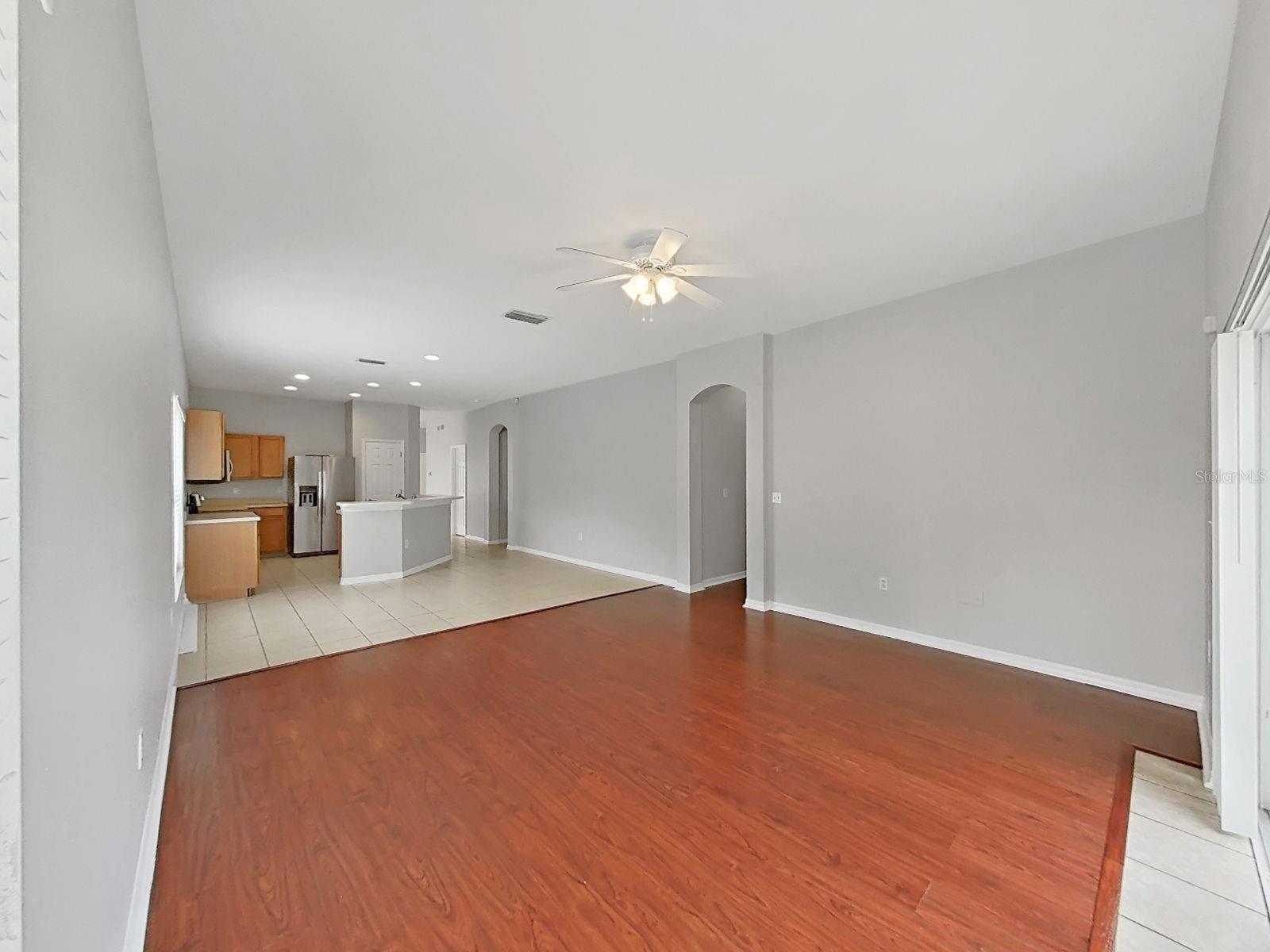 9541 CYPRESS HARBOR DR