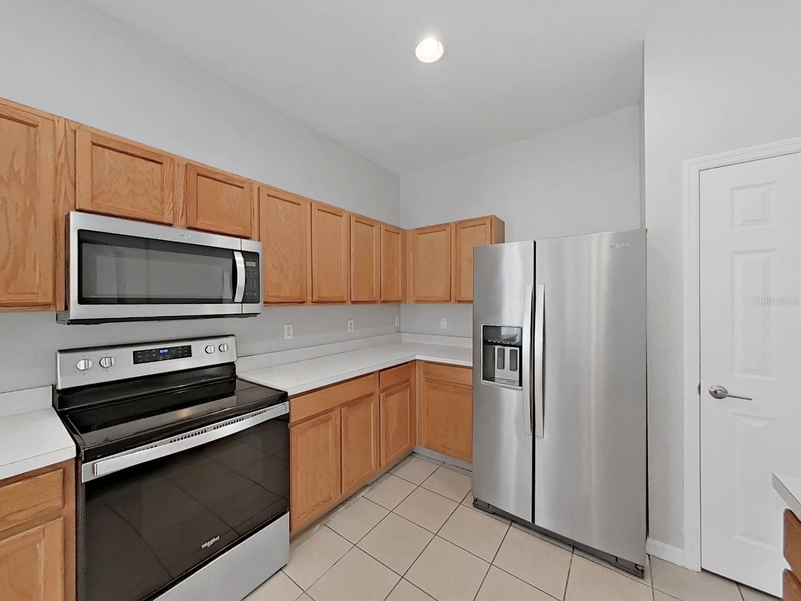 9541 CYPRESS HARBOR DR
