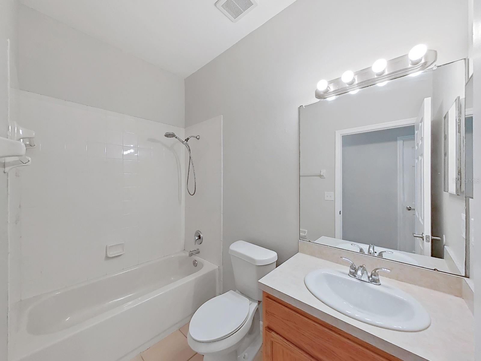 9541 CYPRESS HARBOR DR