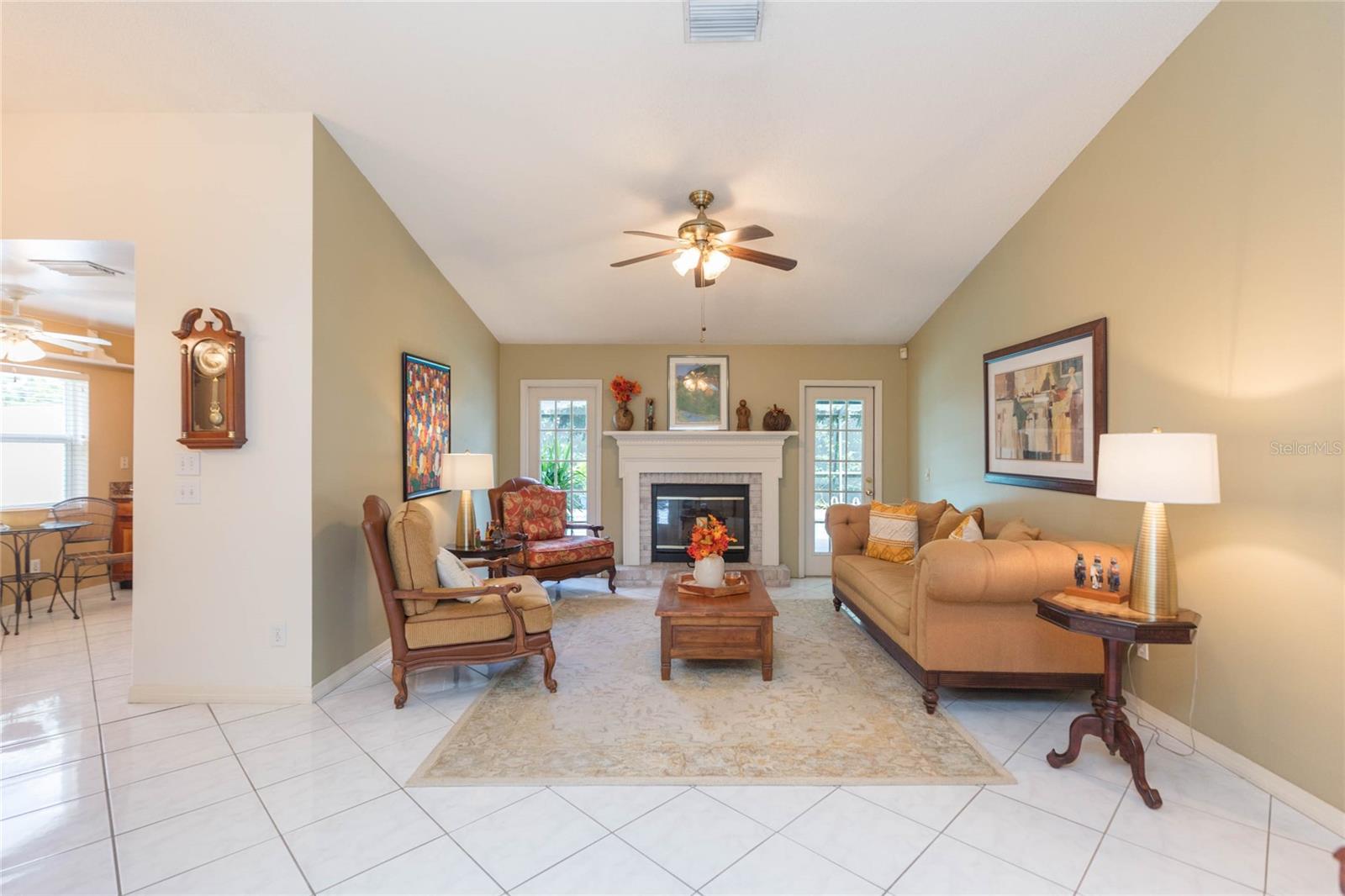 4932 CYPRESS TRACE DR
