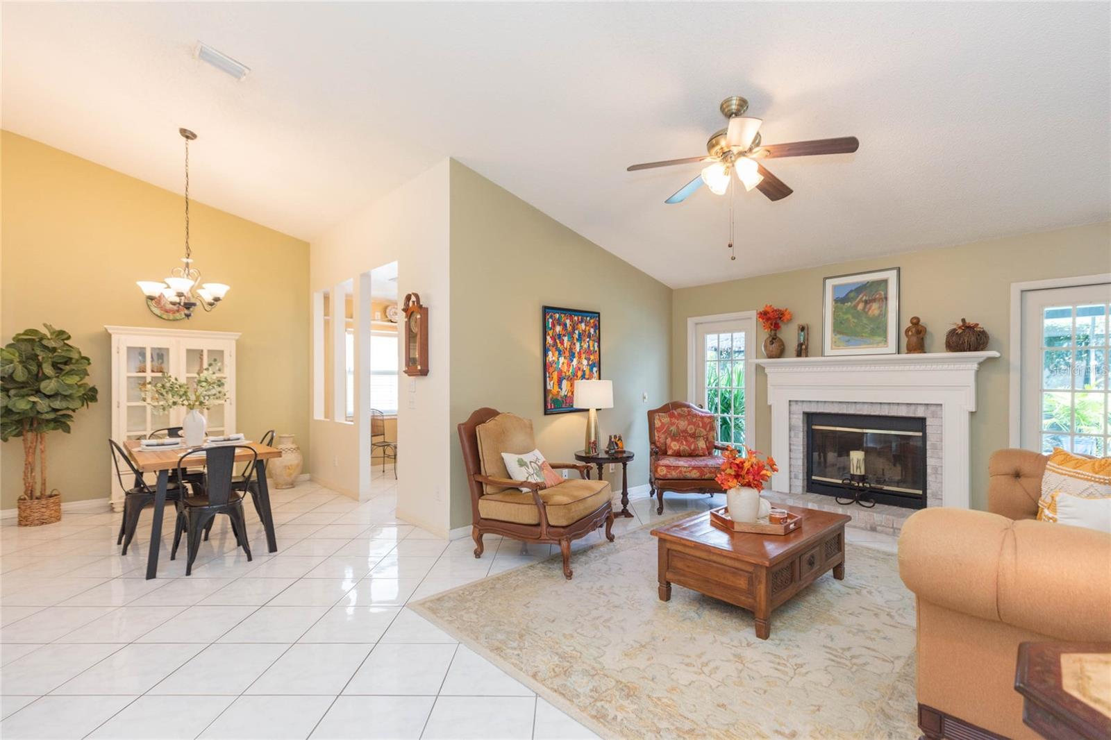 4932 CYPRESS TRACE DR