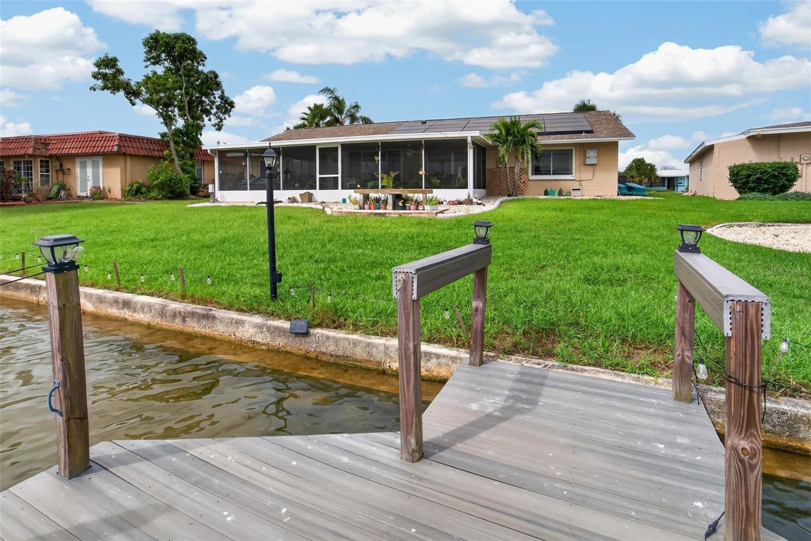 1003 ANDOVER CIR