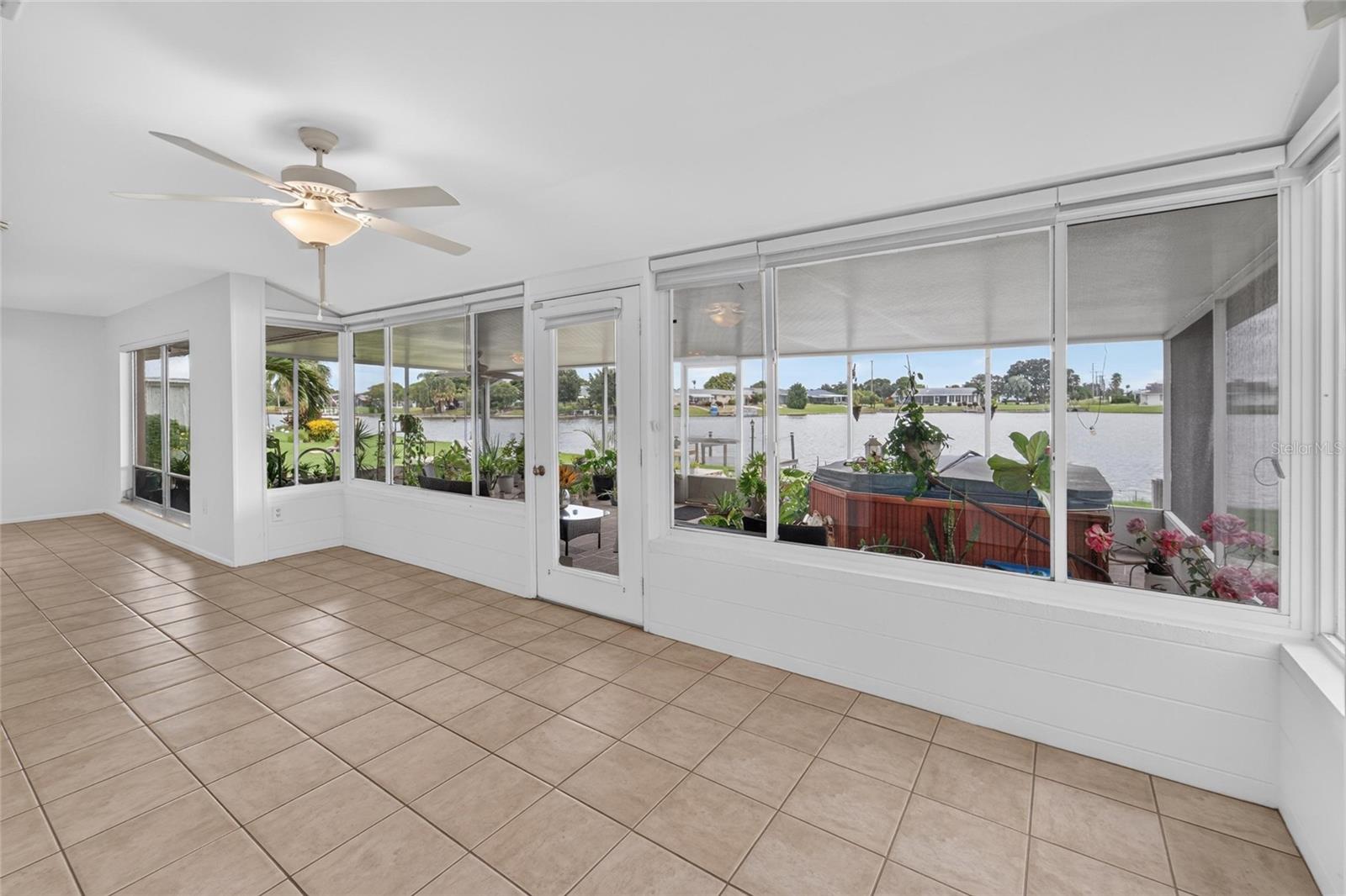 1003 ANDOVER CIR
