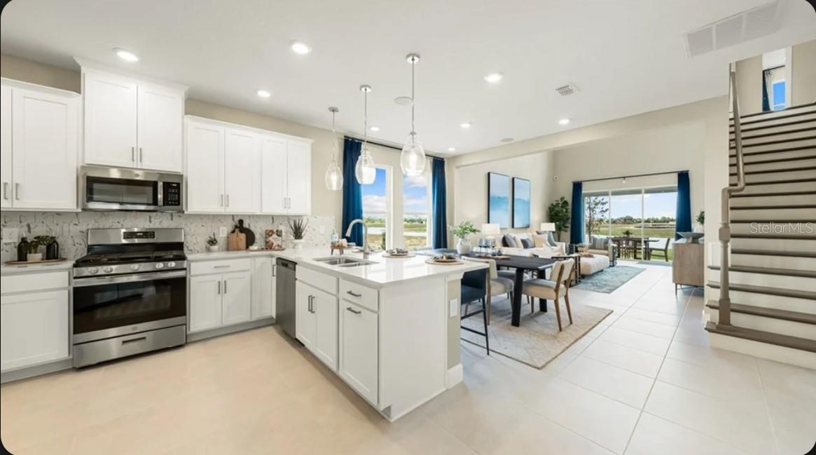 829 STEEL DR
