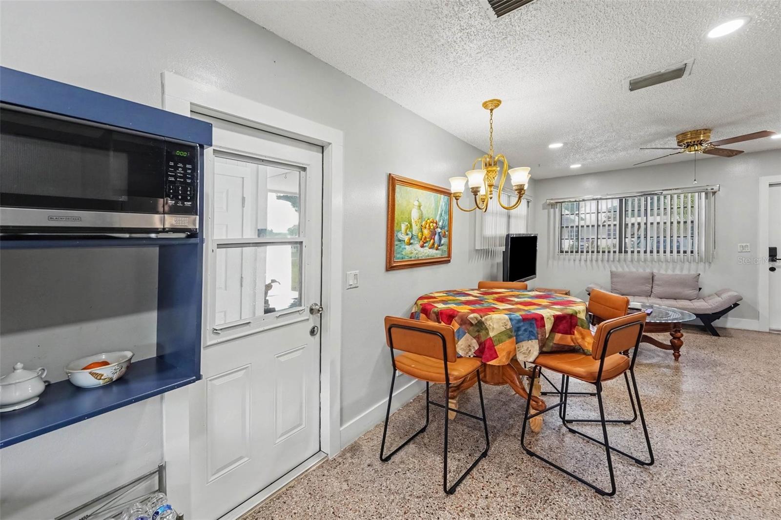 4916 ELDORADO DR