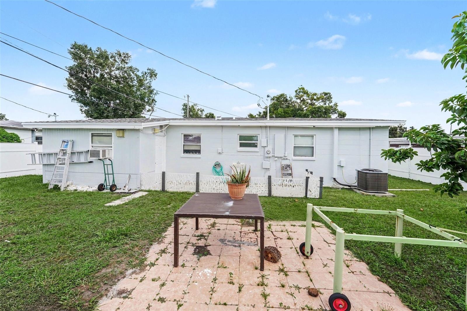 4916 ELDORADO DR