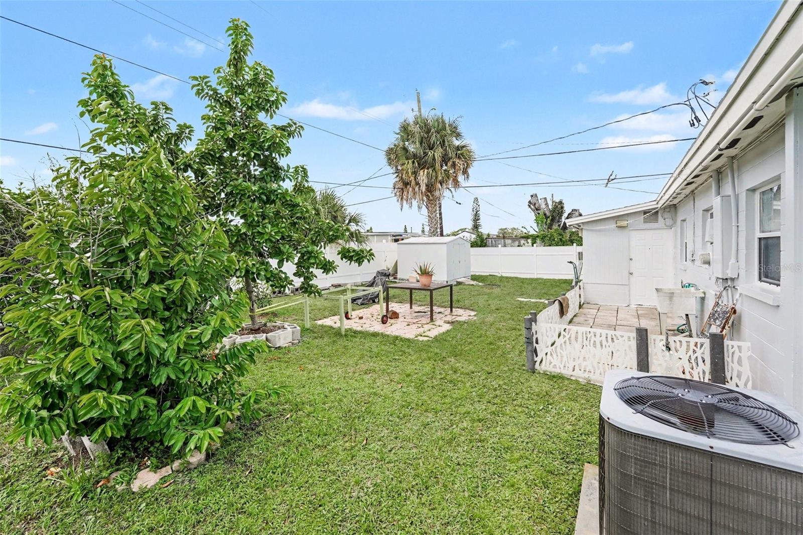 4916 ELDORADO DR