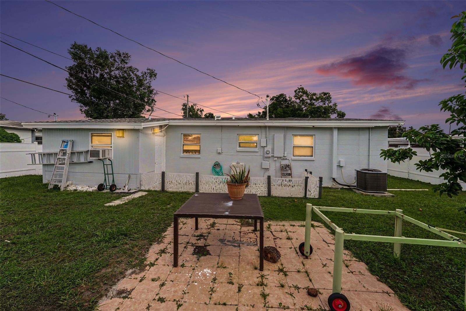 4916 ELDORADO DR