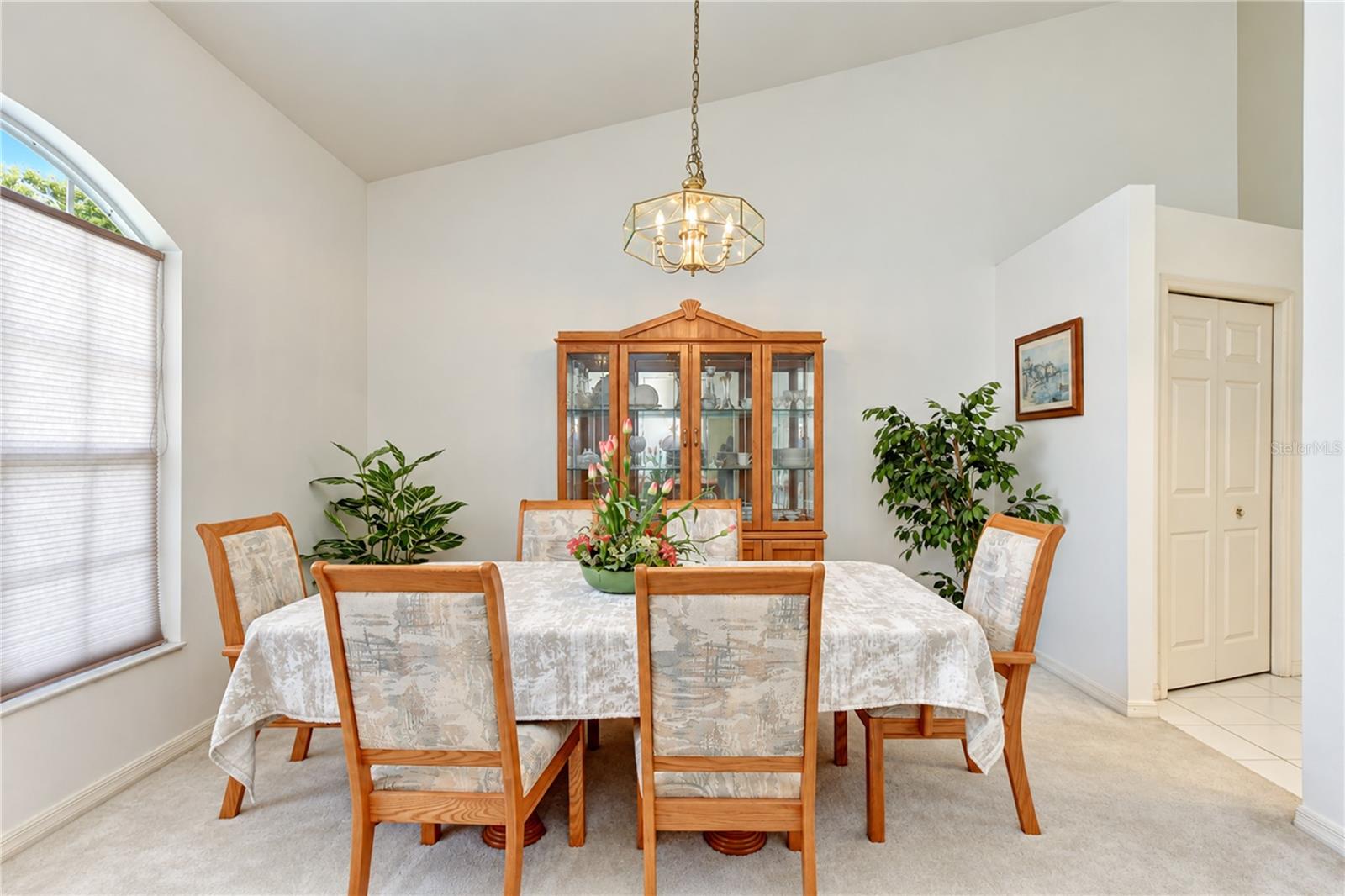 2255 EAGLE BLUFF DR