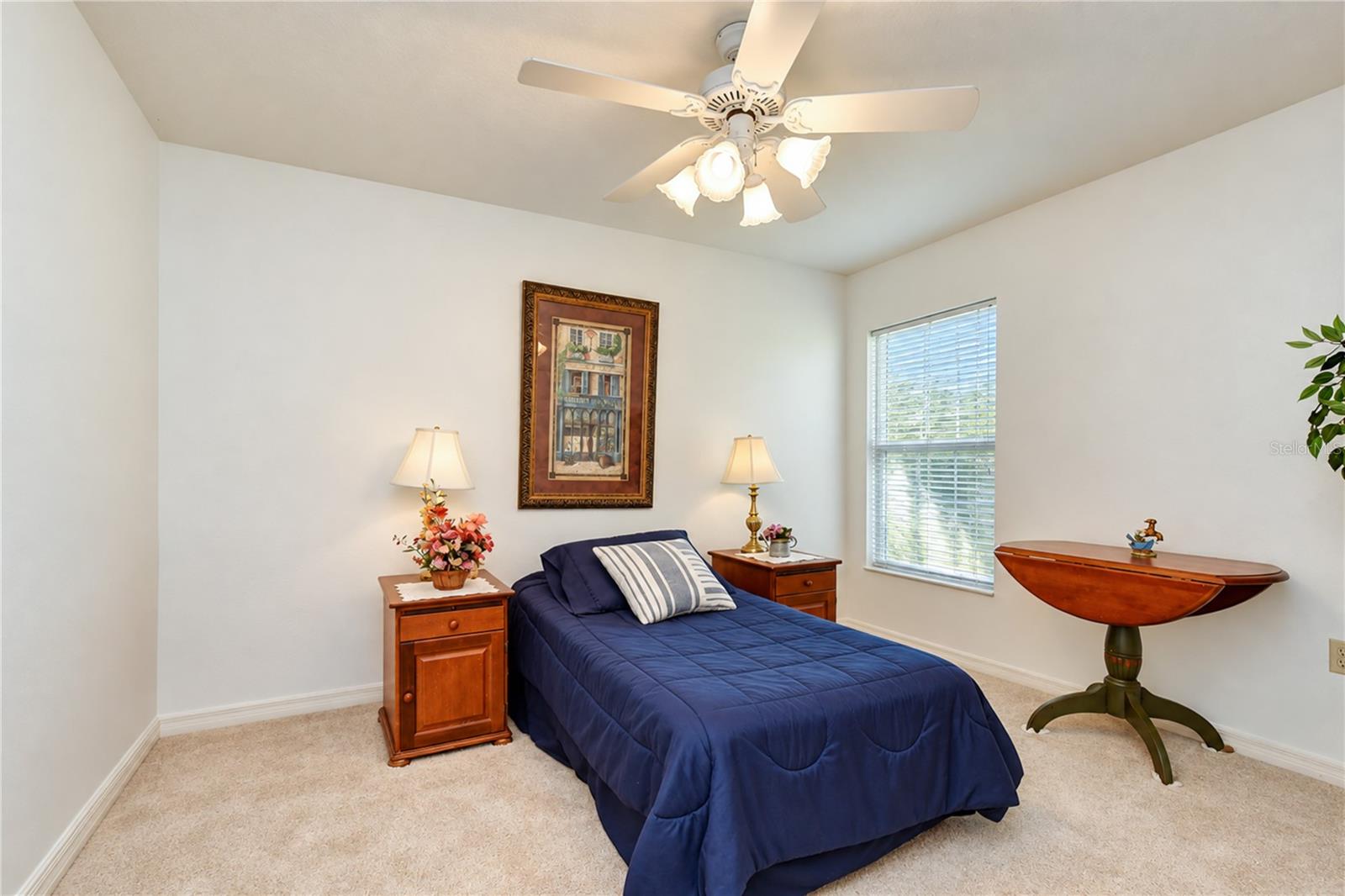 2255 EAGLE BLUFF DR